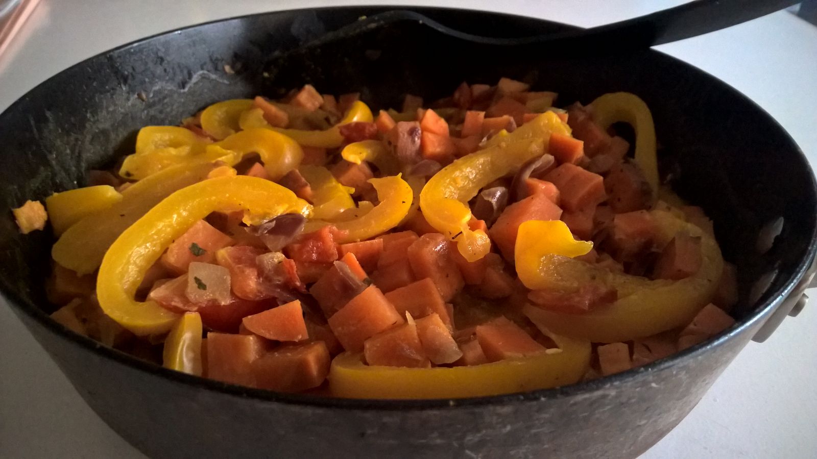 Zoete Aardappel-wortel Curry